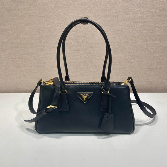 PRA New killer bag black calfskin 340495
