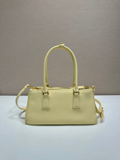 PRA New killer bag light beige calfskin 340514