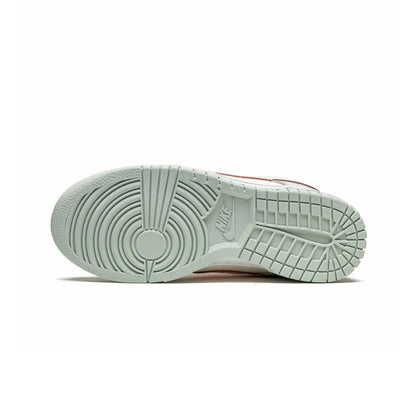 Dunk Low 'Barely Green' W