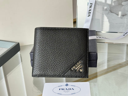 Pra 2M0513 Logo-Stamp Wallet 11cm Black lychee-grained cowhide