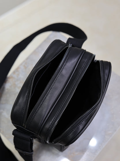 Prada Niki Camera Bag 19.5cm Black Lamskin HW