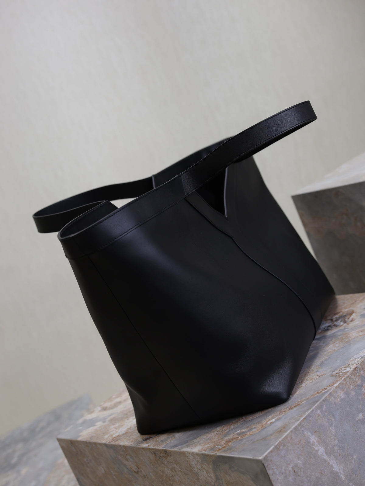 Prada Y Tote Bag Black Cowhide