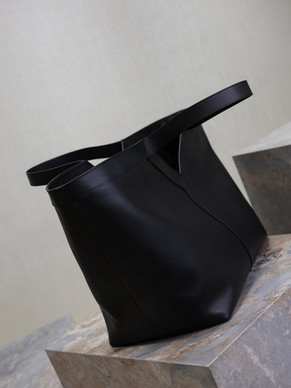 Prada Y Tote Bag Black Cowhide