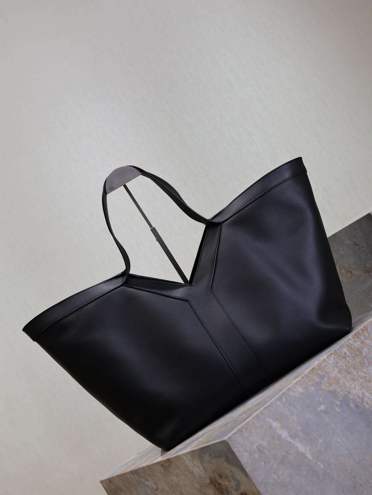 Prada Y Tote Bag Black Cowhide