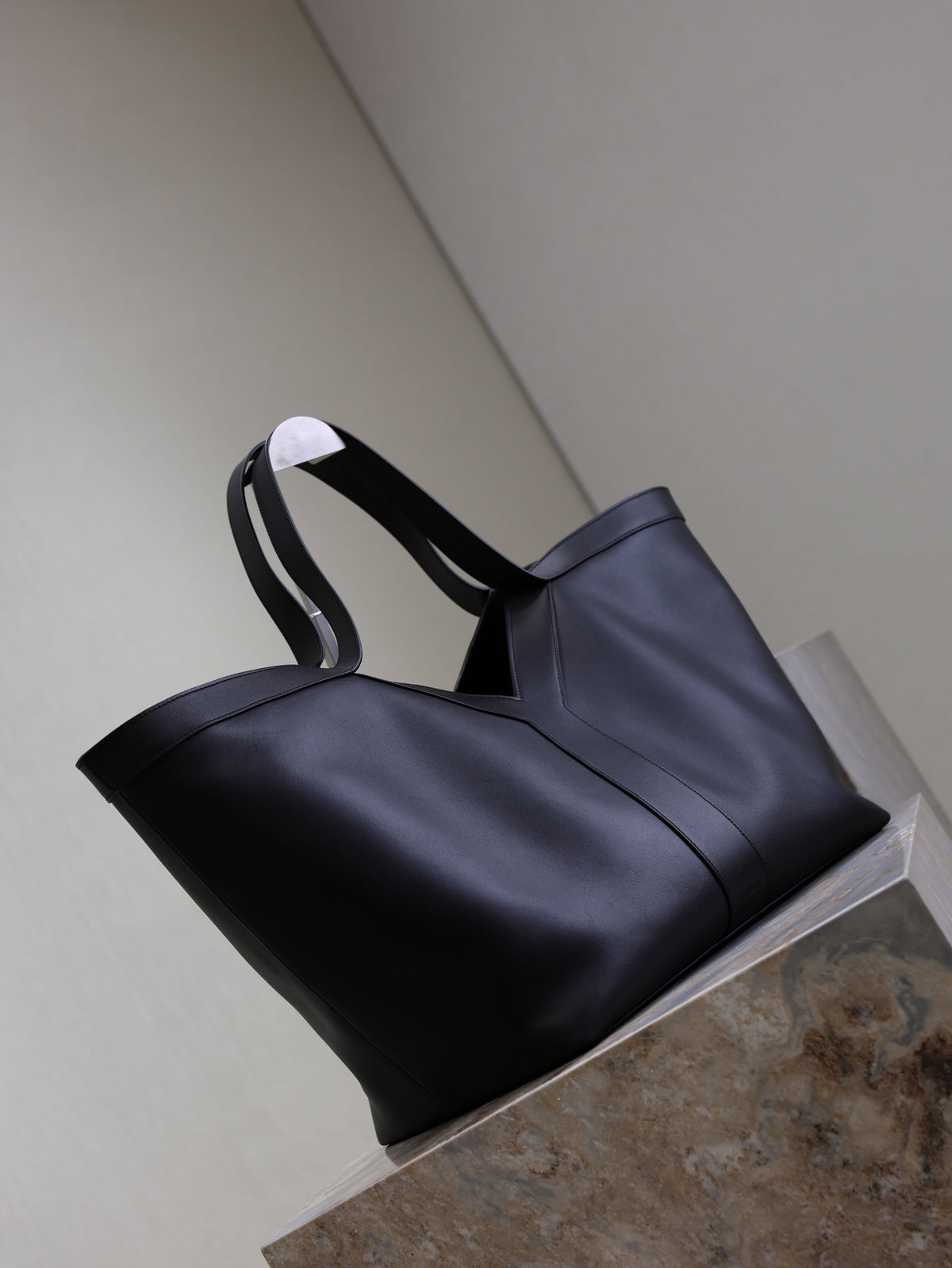 Prada Y Tote Bag Black Cowhide