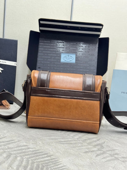 Prada 25AW Men's Saddle Bag 22 Coffee Camel Leather